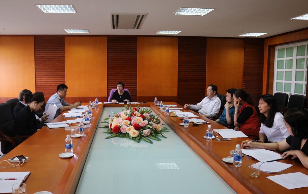 chị Dung CTHĐ