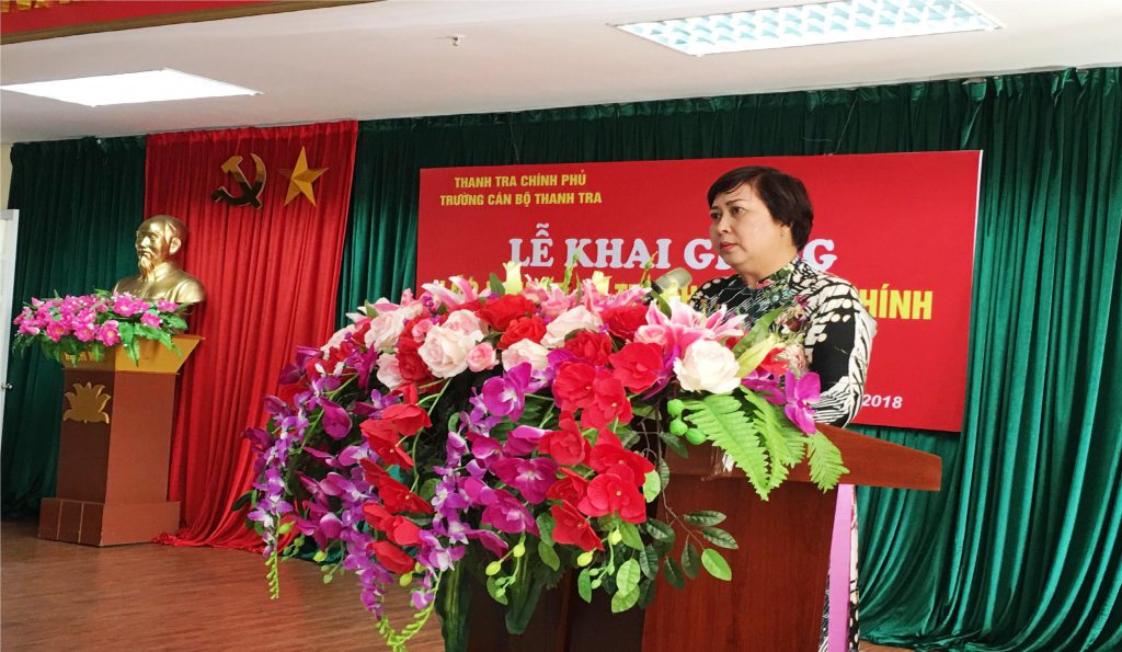 khai giang lop TTVCK8