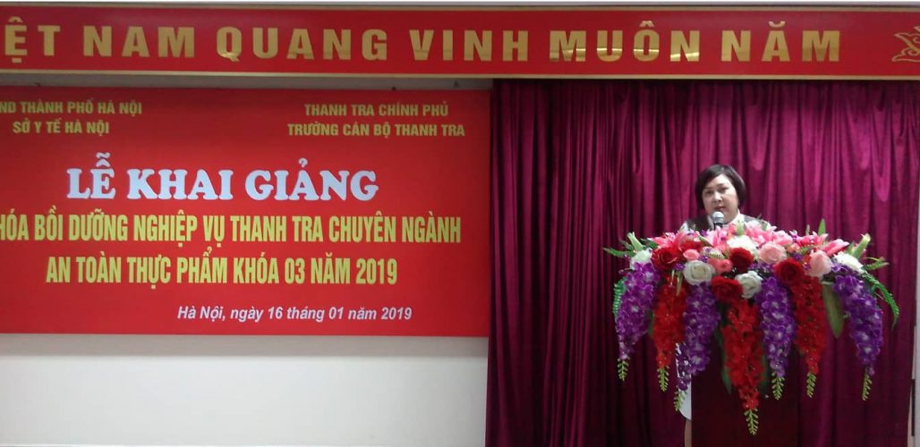 TS Trương Thị Kim Dung kgiảng lớp TTCN ATTP K3 TCBTT