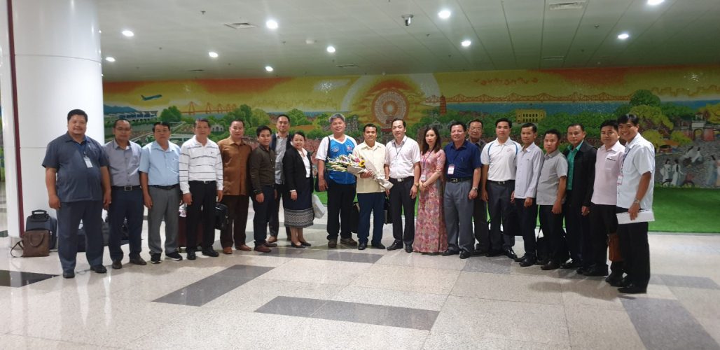 TS Nguyễn HuyHoangf PHT đoán đoàn Lào