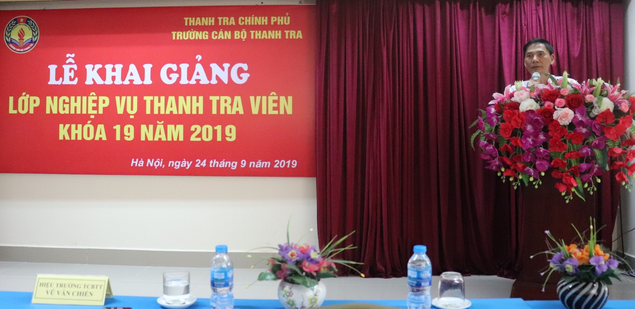 Ông Vũ Văn Chiến HT Trg CBTT phát biểu tại Lễ Khai giảng