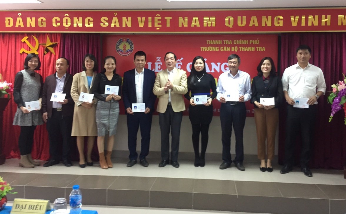 72f0505b3a4dc3139a5c