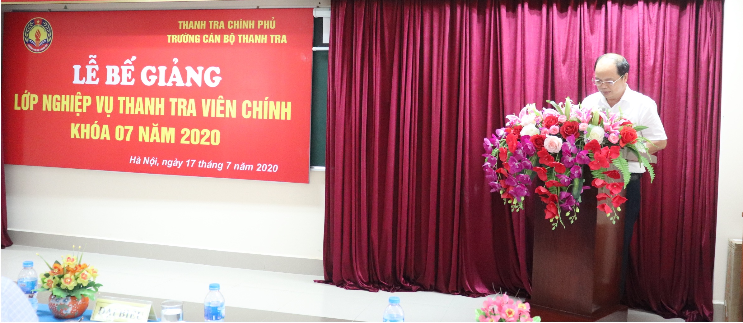 Lớp trưởng lớp TTVK5 năm 2020 phát biểu tại lễ bế giảng