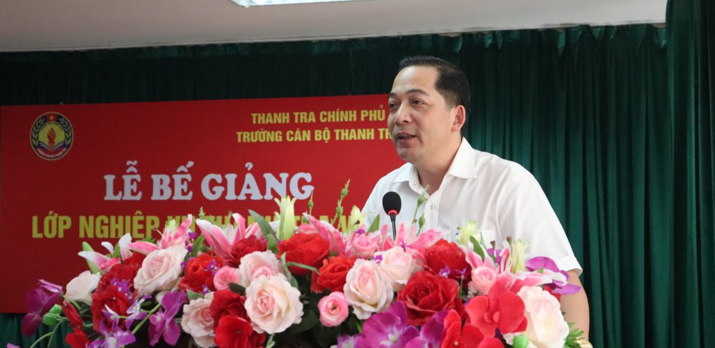 TS Nguyễn Huy Hoàng PHT Nhà trường phát biểu Bế giảng khóa học