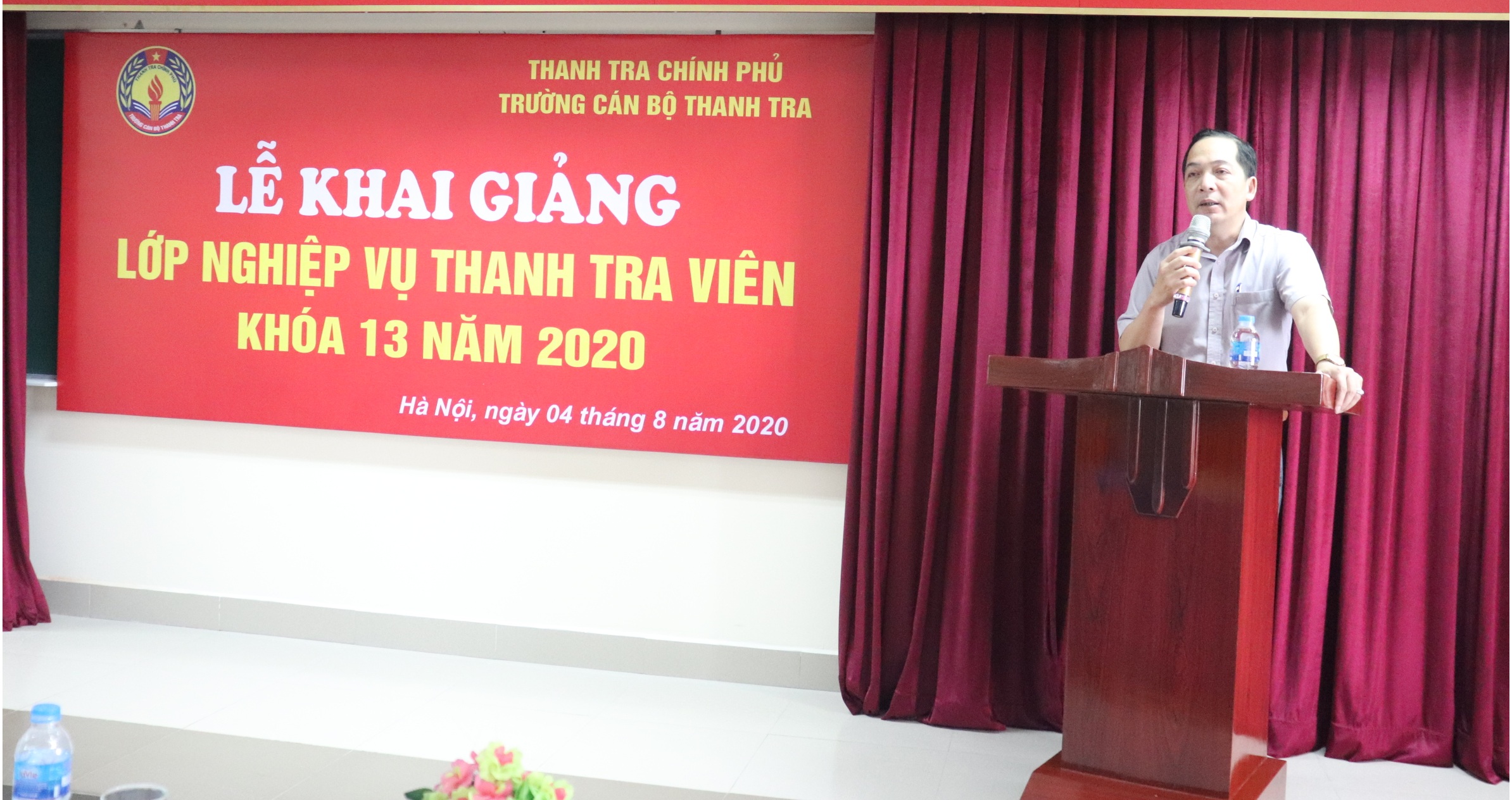 TS Nguyễn Huy Hoàng TTVCC PHT Nhà trường phát biểu khai giảng khóa học