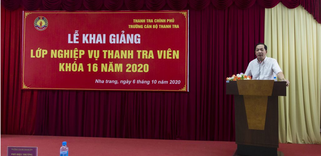TS Nguyễn Huy Hoàng TTVCC PHT Trg CBTT phát biểu khai giảng khóa học