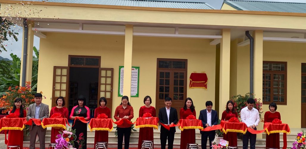 Lễ khánh thành ban giao công trình xây dựng thư viện thân thiện