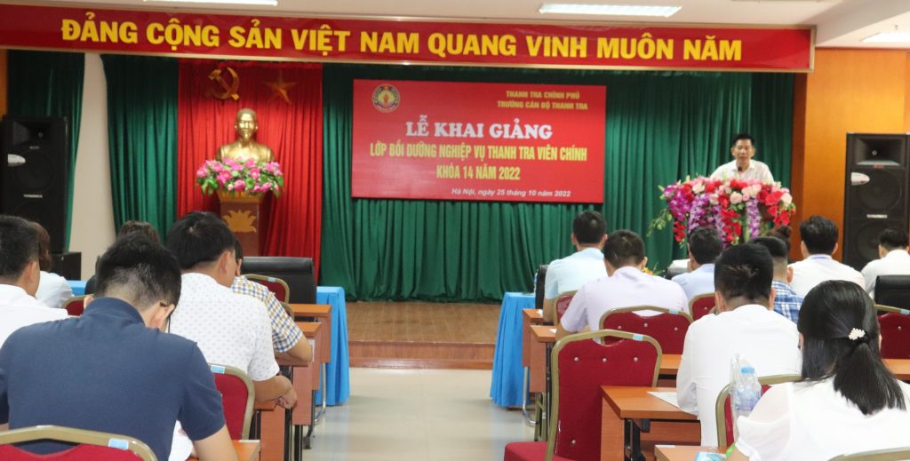 Khai giảng Lớp Bồi dưỡng nghiệp vụ Thanh tra viên chính K14-2022 cho công chức thanh tra các tỉnh phía Bắc, miền Trung và miền Tây Nam Bộ.