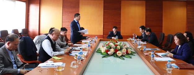 Nỗ lực thi đua hoàn thành tốt nhiệm vụ được giao.