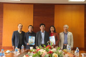 Trao Quyết định điều động viên chức tại Trường Cán bộ Thanh tra