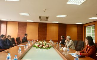 Trao Quyết định điều động viên chức tại Trường Cán bộ Thanh tra