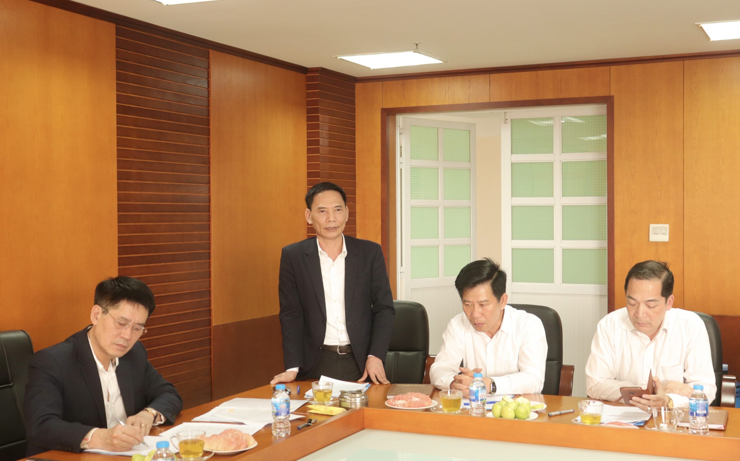 Phó Tổng Thanh tra Chính phủ Lê Sỹ Bảy làm việc với Trường Cán bộ Thanh tra