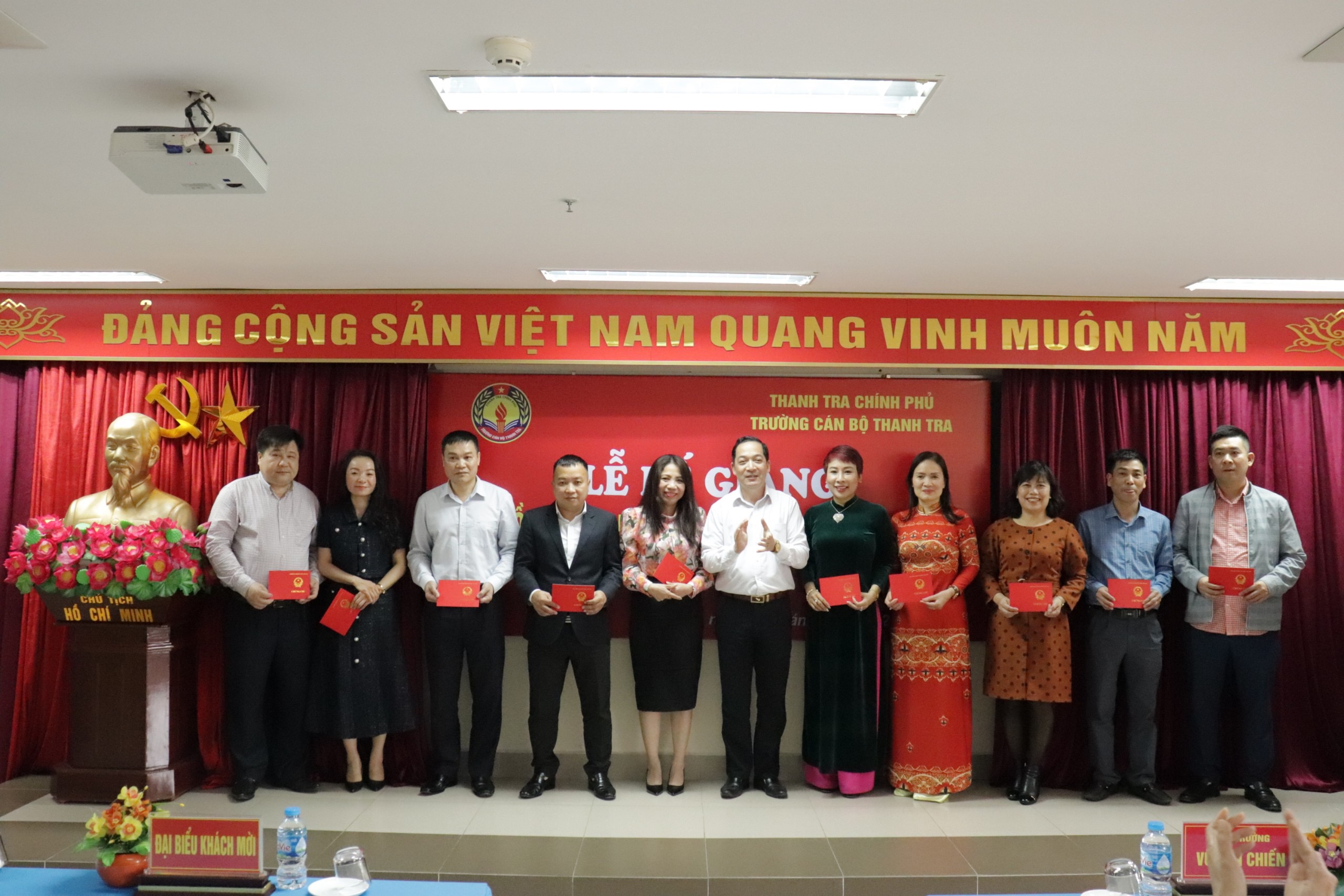 Bế giảng khoá bồi dưỡng nghiệp vụ thanh tra viên cao cấp năm 2023