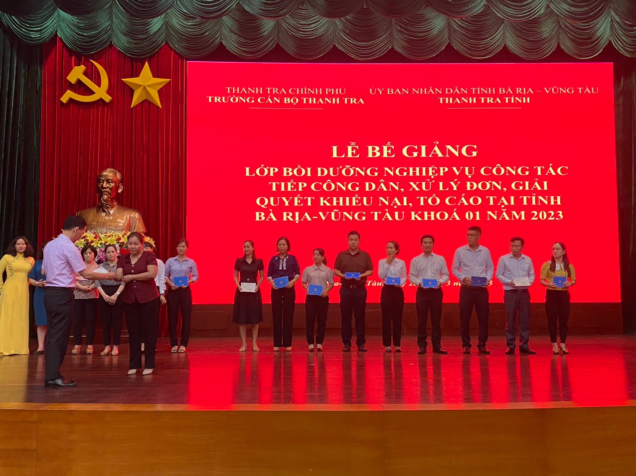 Bế giảng lớp Bồi dưỡng kỹ năng, nghiệp vụ tiếp công dân xử lý đơn thư và giải quyết khiếu nại, tố cáo tại tỉnh Bà Rịa – Vũng Tàu