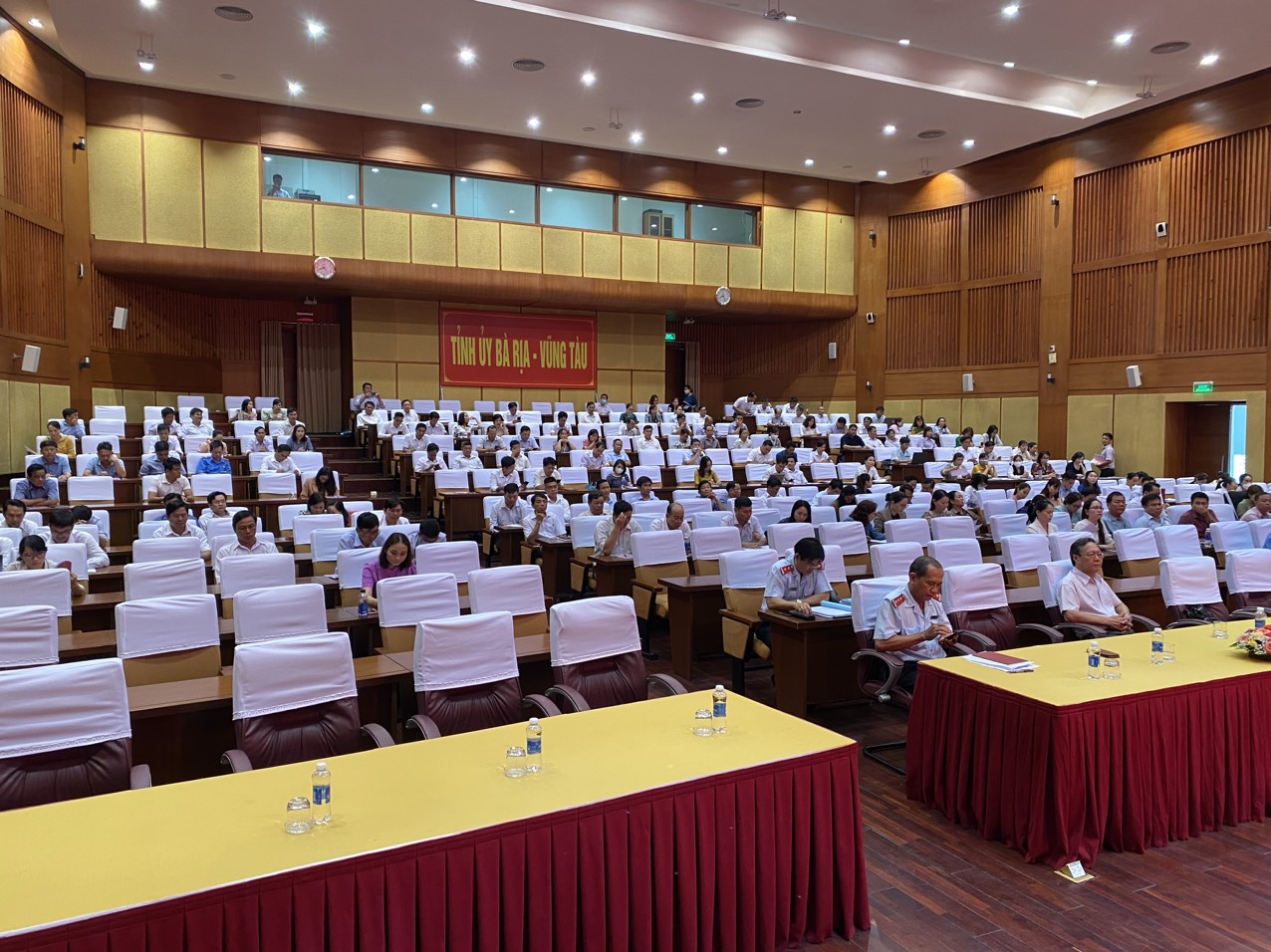 Gần 300 học viên tham dự lớp Bồi dưỡng kỹ năng, nghiệp vụ tiếp công dân xử lý đơn thư và giải quyết khiếu nại, tố cáo tại tỉnh Bà Rịa – Vũng Tàu