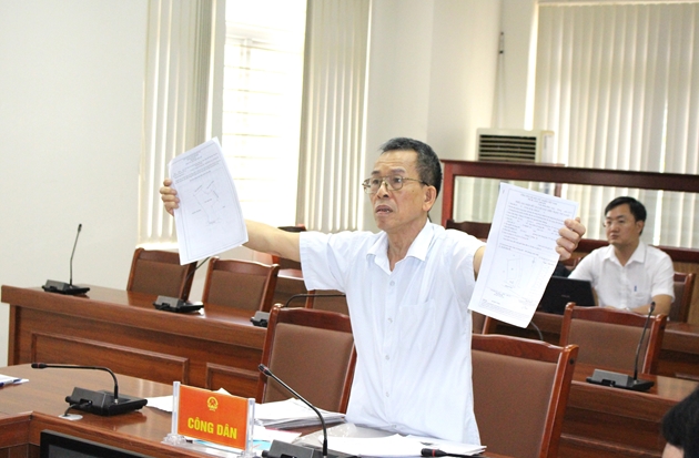 Phó Tổng Thanh tra Trần Ngọc Liêm tiếp công dân tại Quảng Ninh