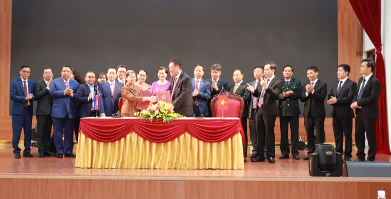 Tổng Thanh tra Chính phủ tiếp xã giao Đoàn đại biểu cấp cao Campuchia