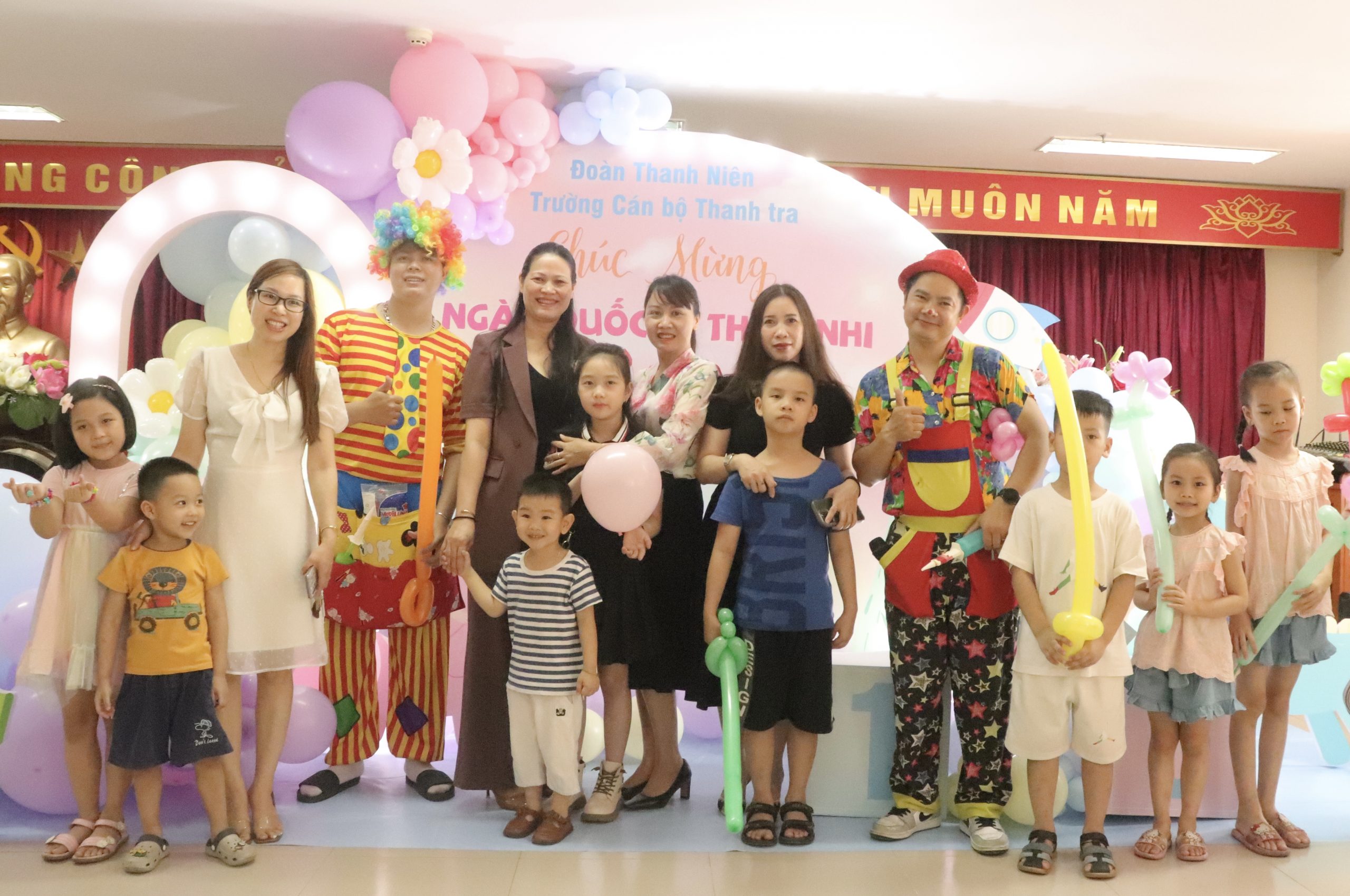 Trường Cán bộ Thanh tra tổ chức ngày Quốc tế thiếu nhi 1/6 cho các cháu thiếu niên, nhi đồng