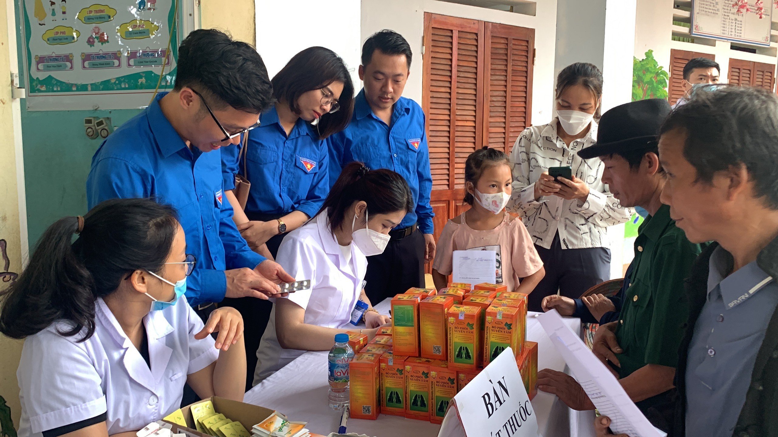 Đoàn Thanh niên Thanh tra Chính phủ tham gia hoạt động tình nguyện tại Hà Giang