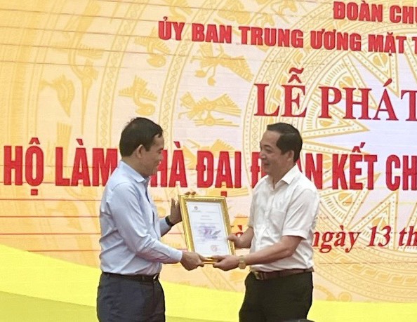 Công đoàn Thanh tra Chính phủ hỗ trợ làm nhà cho người nghèo tỉnh Điện Biên