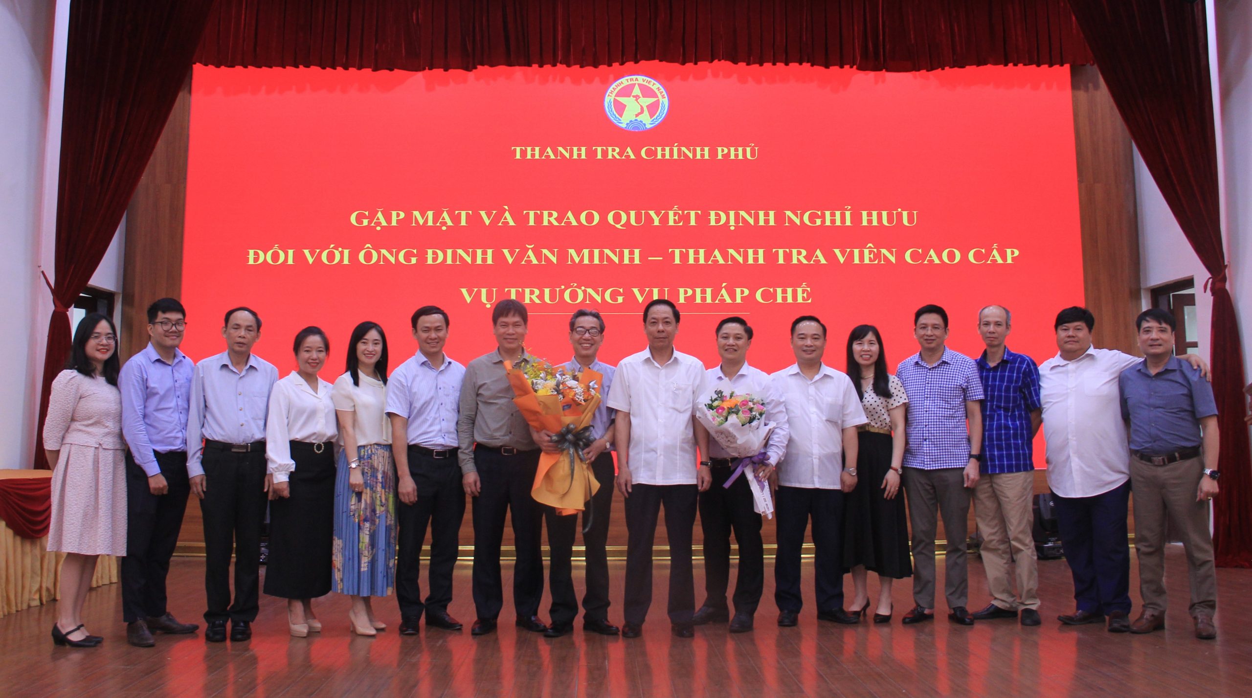 Thanh tra Chính phủ trao quyết định nghỉ hưu cho ông Đinh Văn Minh