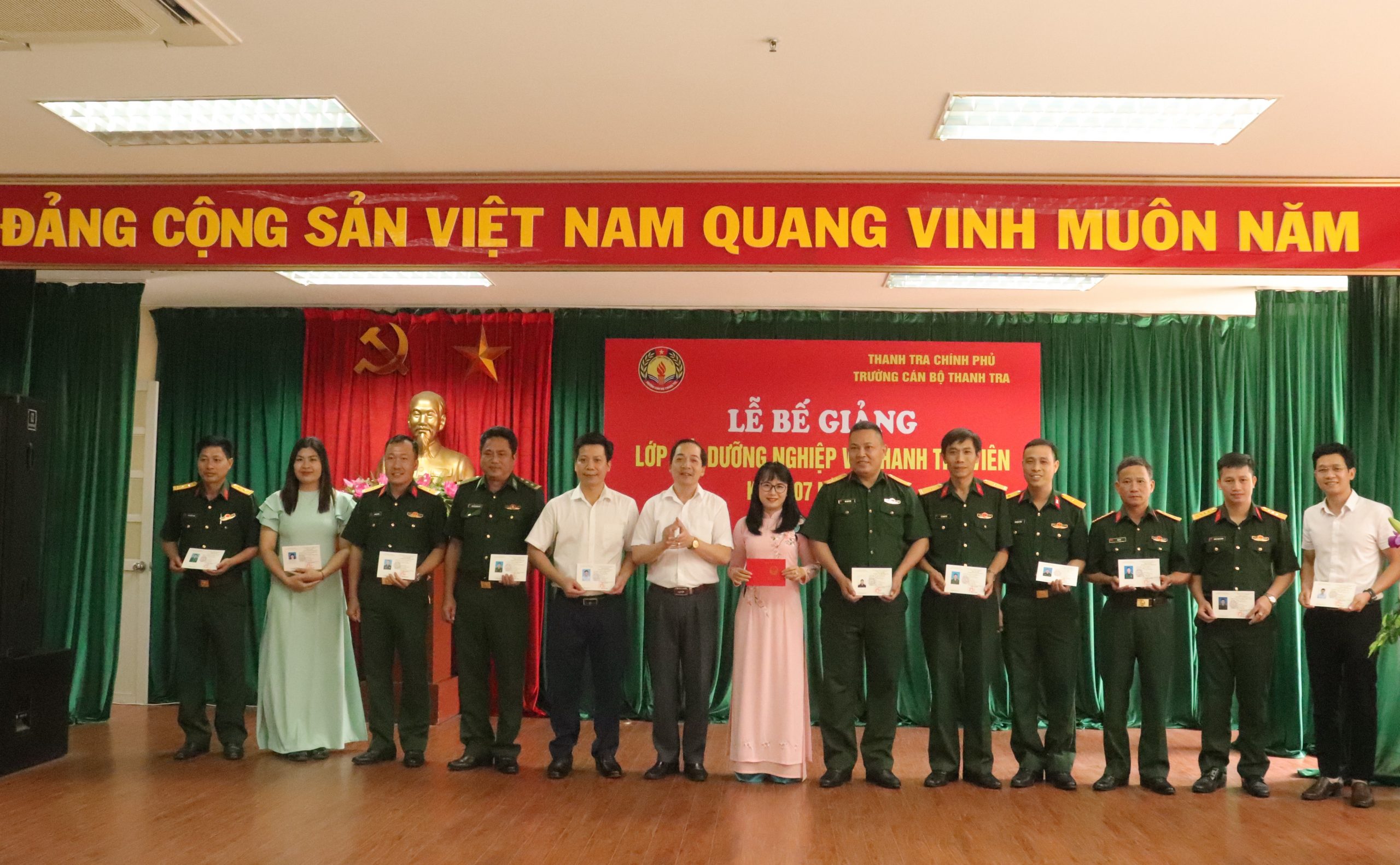 Lễ Bế giảng lớp bồi dưỡng nghiệp vụ Thanh tra viên K07 năm 2023