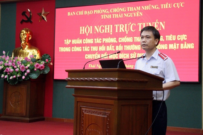 Gần 1.800 người dự tập huấn về phòng, chống tham nhũng, tiêu cực trong lĩnh vực đất đai