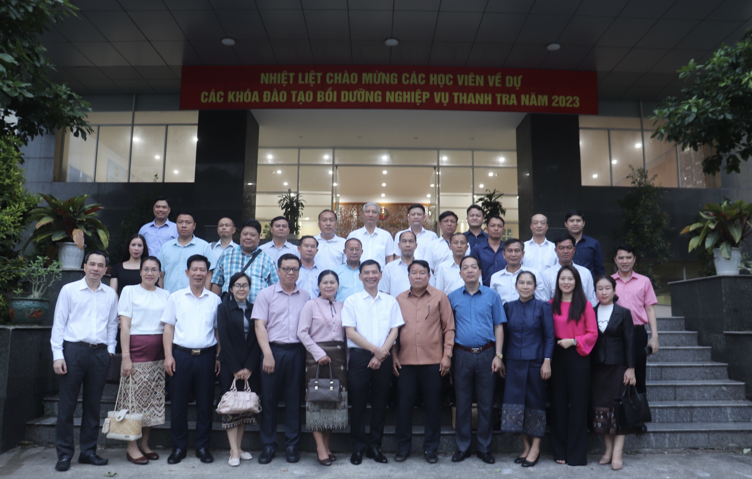 Trường Cán bộ Thanh tra đón tiếp xã giao Đoàn cán bộ Thanh tra Nhà nước Lào