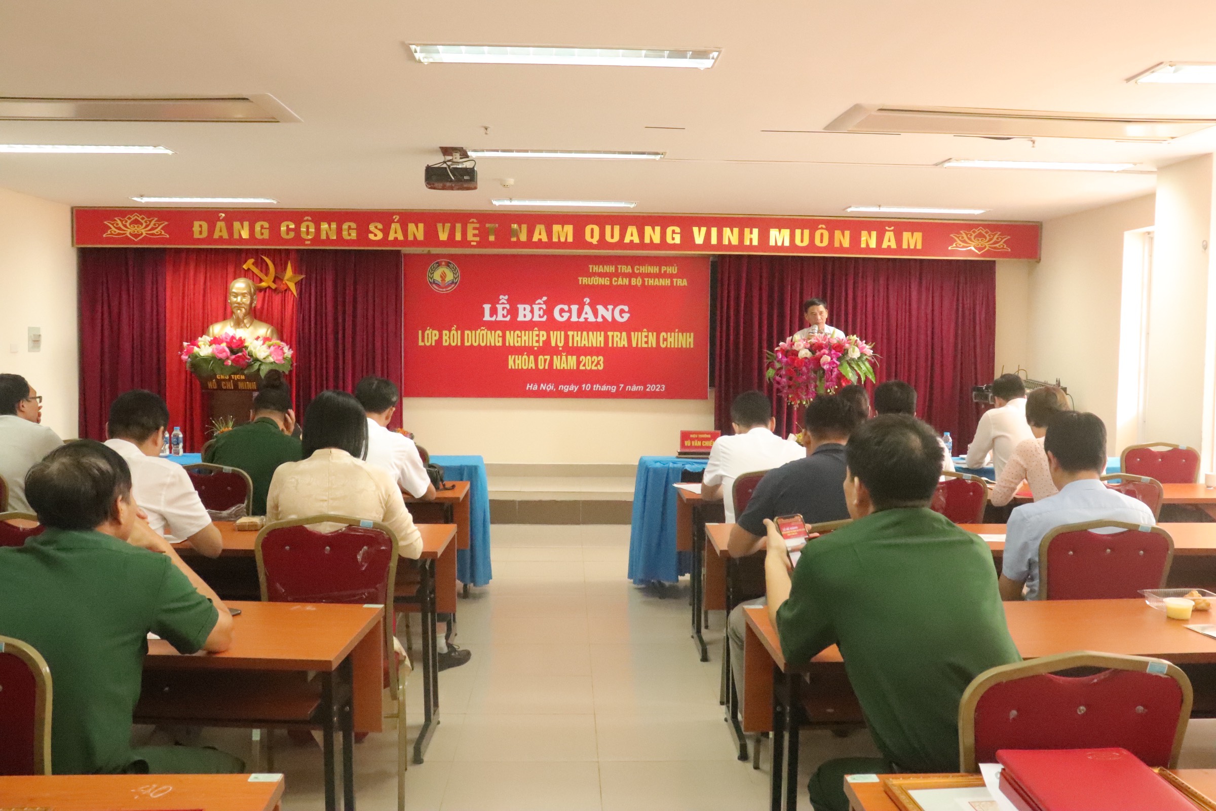 Lễ Bế giảng lớp bồi dưỡng nghiệp vụ Thanh tra viên chính K07 năm 2023