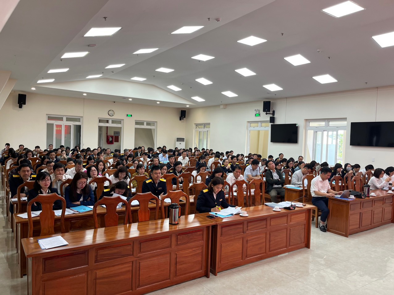 130 học viên tham dự lớp bồi dưỡng kỹ năng xử phạt vi phạm hành chính khóa 04 năm 2023