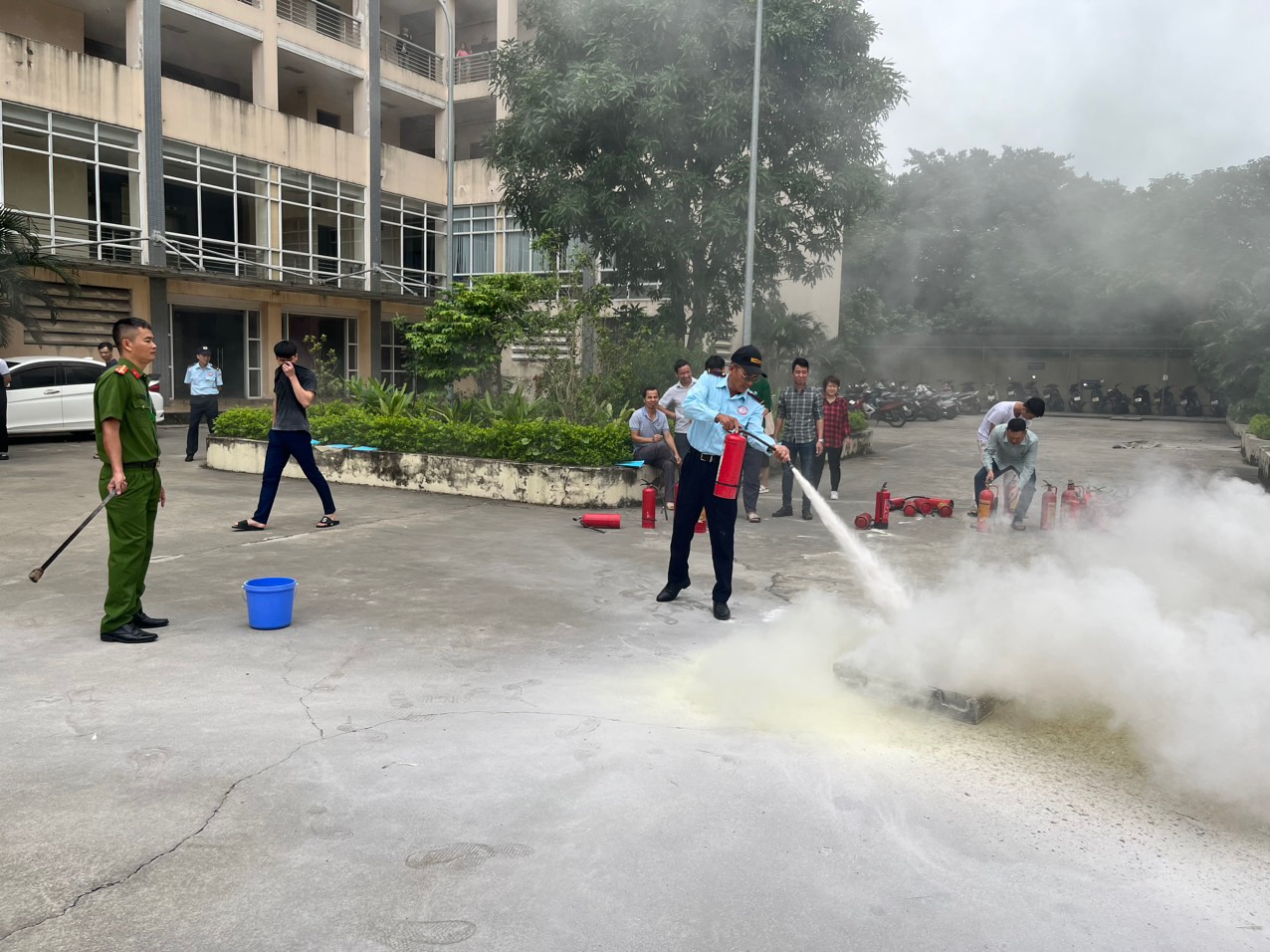 Tập huấn công tác Phòng cháy chữa cháy và cứu nạn, cứu hộ tại Trường Cán bộ Thanh tra