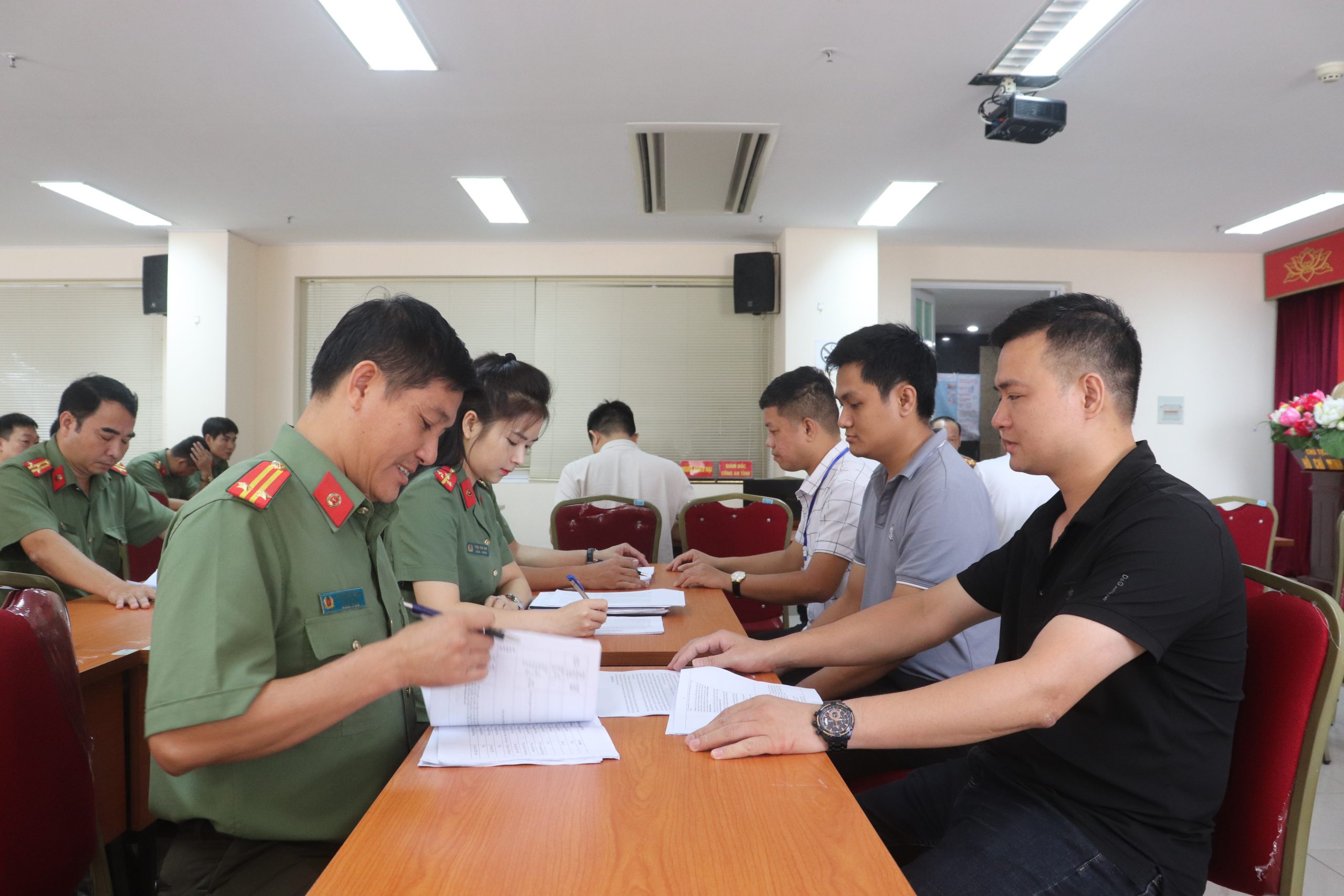 Xây dựng tình huống giả định gắn liền kiến thức lý luận với thực tiễn của lớp Thanh tra viên chính K11/2023