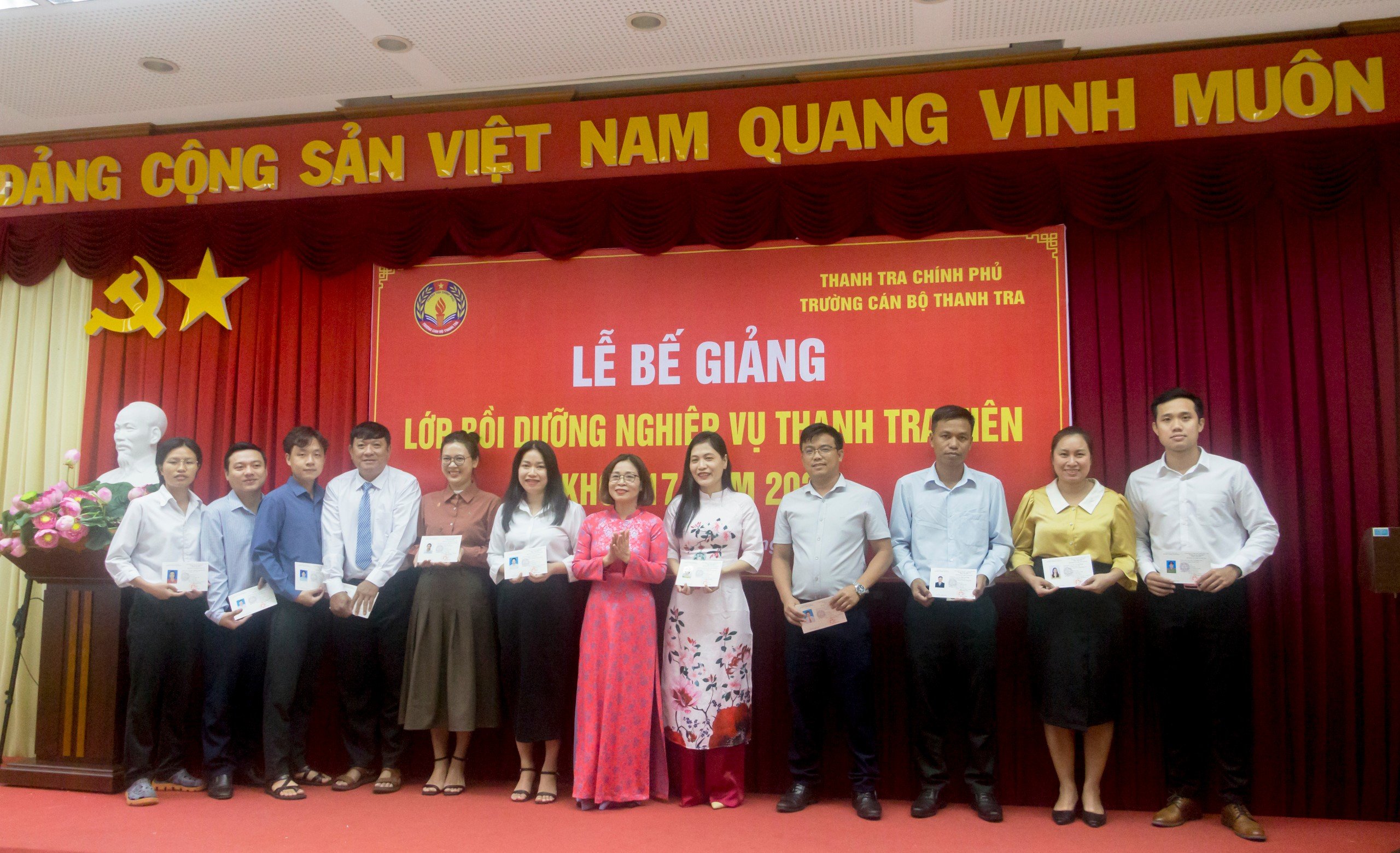 Lễ Bế giảng lớp bồi dưỡng nghiệp vụ Thanh tra viên K17 năm 2023