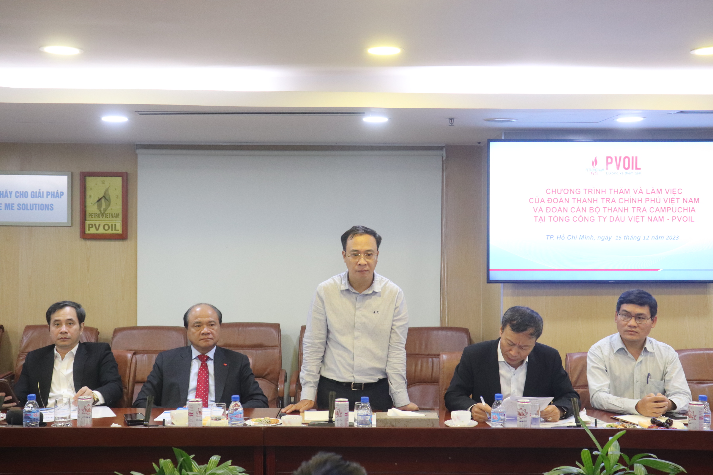 Đoàn cán bộ Thanh tra Campuchia thăm, làm việc tại Tổng Công ty Dầu Việt Nam (PVOIL)