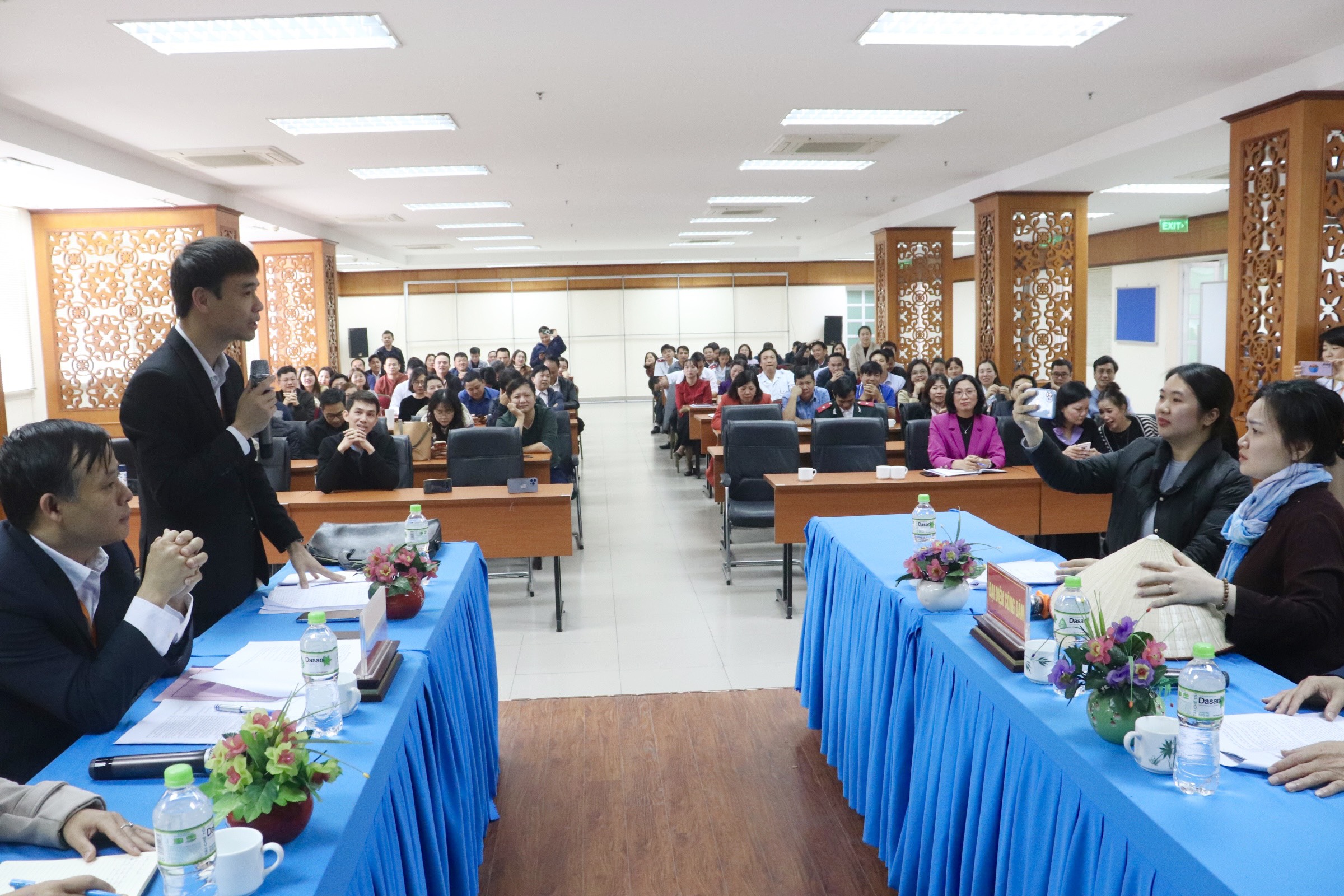 Xây dựng tình huống giả định gắn liền kiến thức lý luận với thực tiễn của lớp Thanh tra viên K20/2023