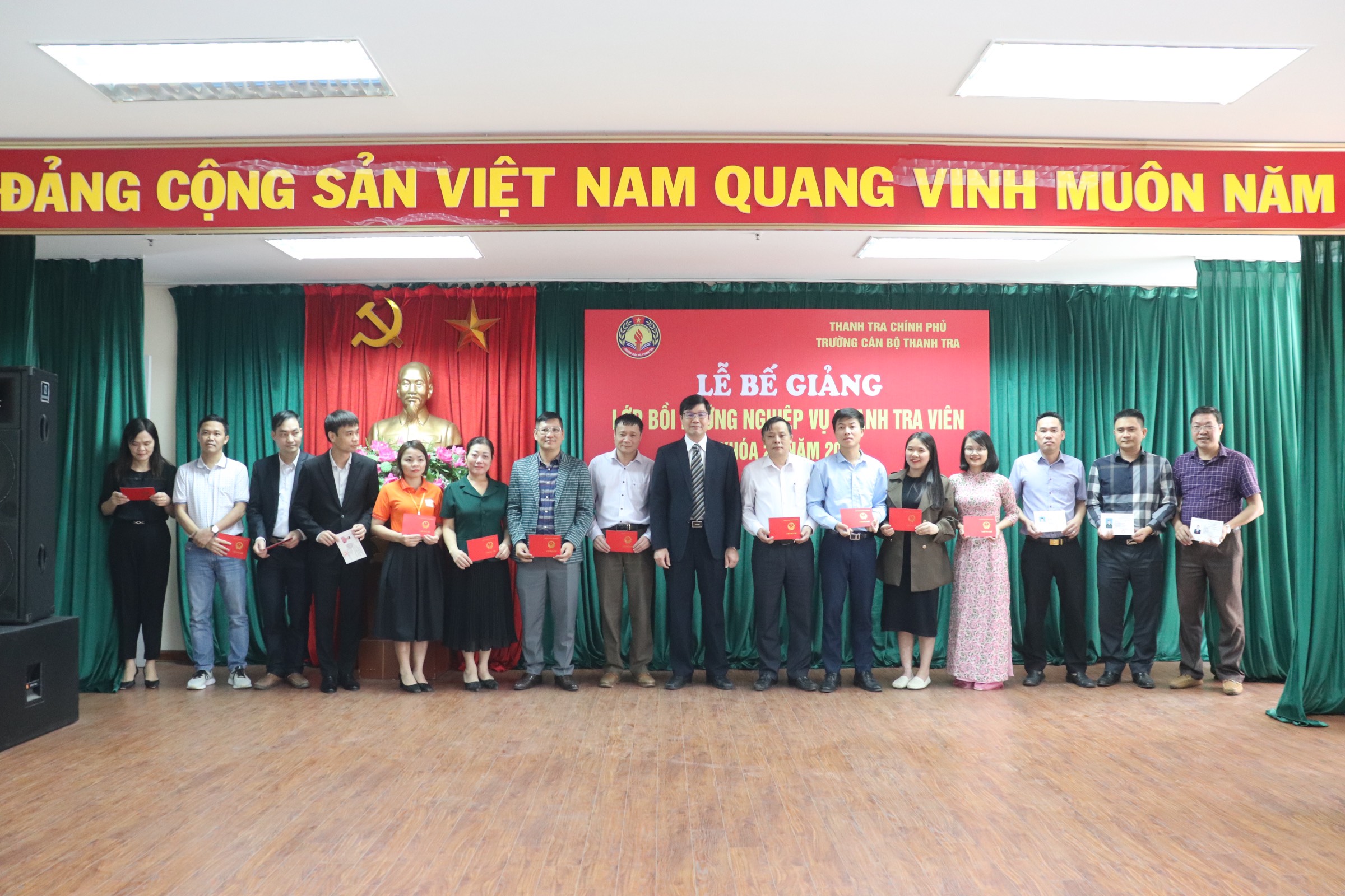 Lễ Bế giảng lớp bồi dưỡng nghiệp vụ Thanh tra viên K20 năm 2023