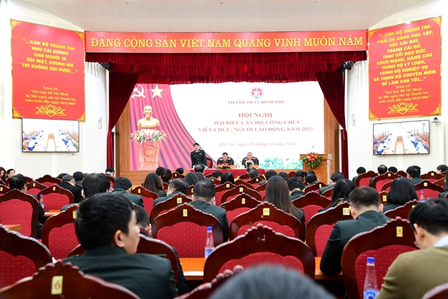 Tiếp tục đoàn kết, phấn đấu hoàn thành xuất sắc mọi nhiệm vụ được giao