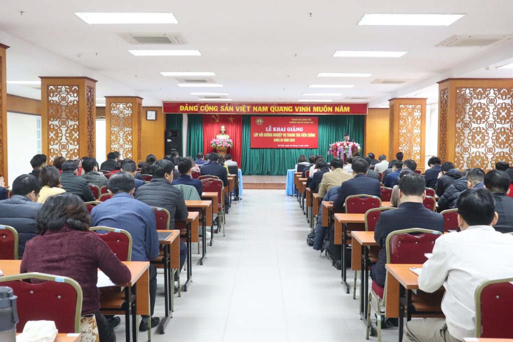 Gần 100 công chức thanh tra bộ ngành và các tỉnh phía Bắc tham gia Lớp Bồi dưỡng nghiệp vụ Thanh tra viên chính Khóa 02 năm 2024 tại Trường Cán bộ Thanh tra