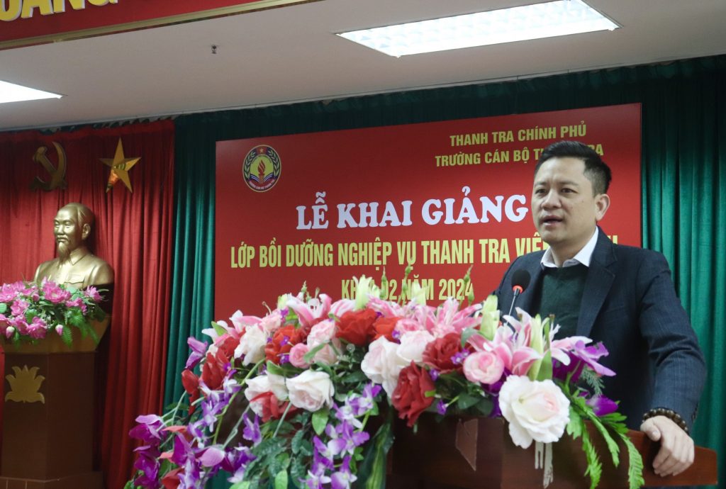 Gần 100 công chức thanh tra bộ ngành và các tỉnh phía Bắc tham gia Lớp Bồi dưỡng nghiệp vụ Thanh tra viên chính Khóa 02 năm 2024 tại Trường Cán bộ Thanh tra