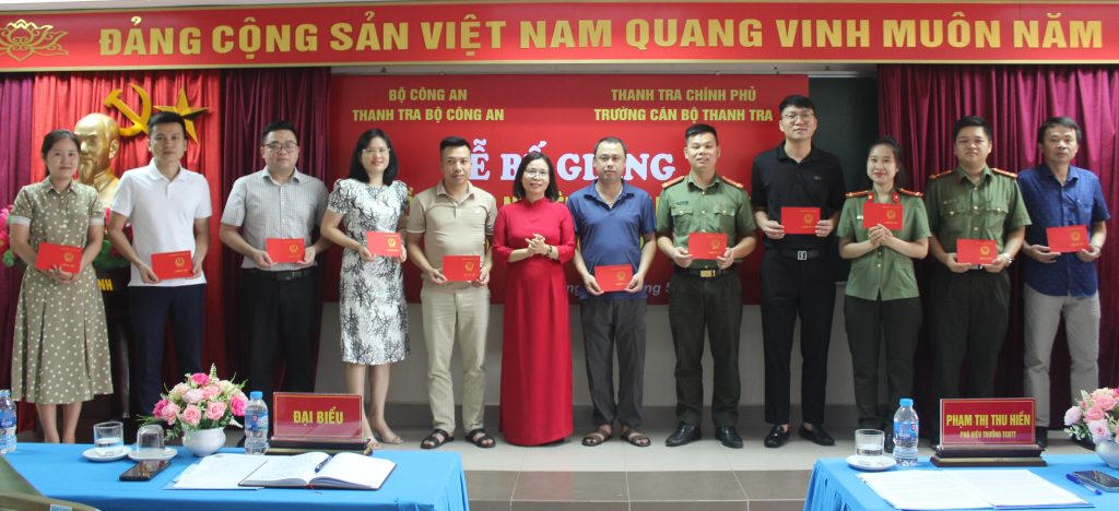 Lễ Bế giảng lớp Bồi dưỡng nghiệp vụ thanh tra viên Khóa 05 năm 2024