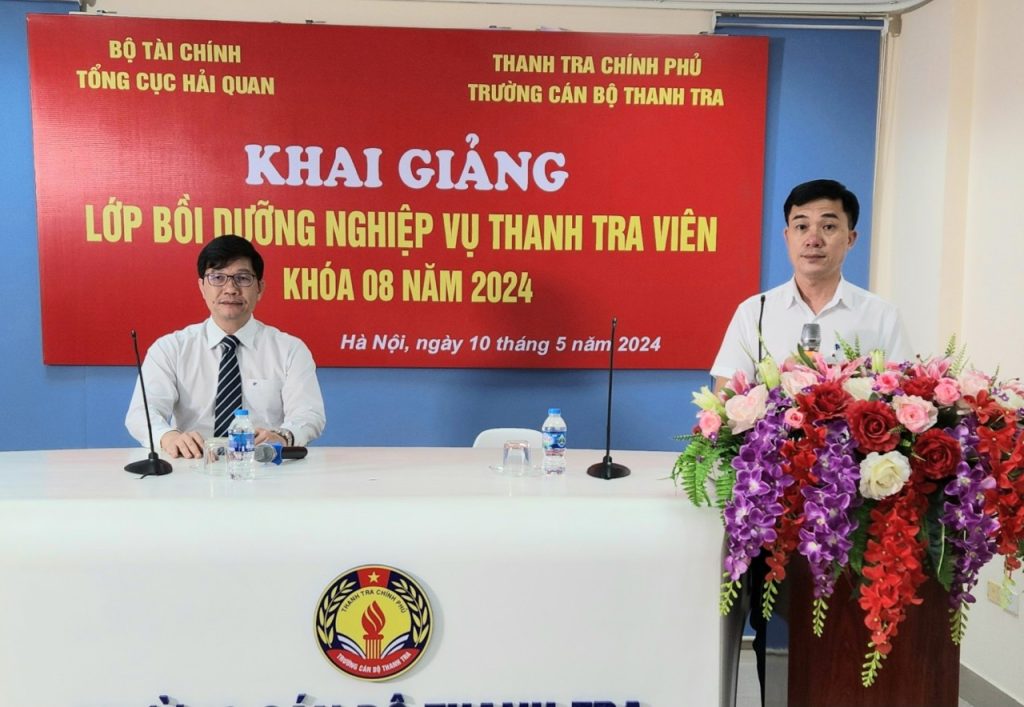 Hơn 180 công chức ngành Hải quan tham dự khai giảng lớp Bồi dưỡng nghiệp vụ Thanh tra viên Khóa 08 năm 2024.