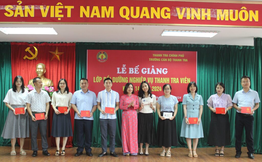 Trường Cán bộ Thanh tra tổ chức Lễ Bế giảng lớp Bồi dưỡng nghiệp vụ Thanh tra viên Khóa 14 năm 2024