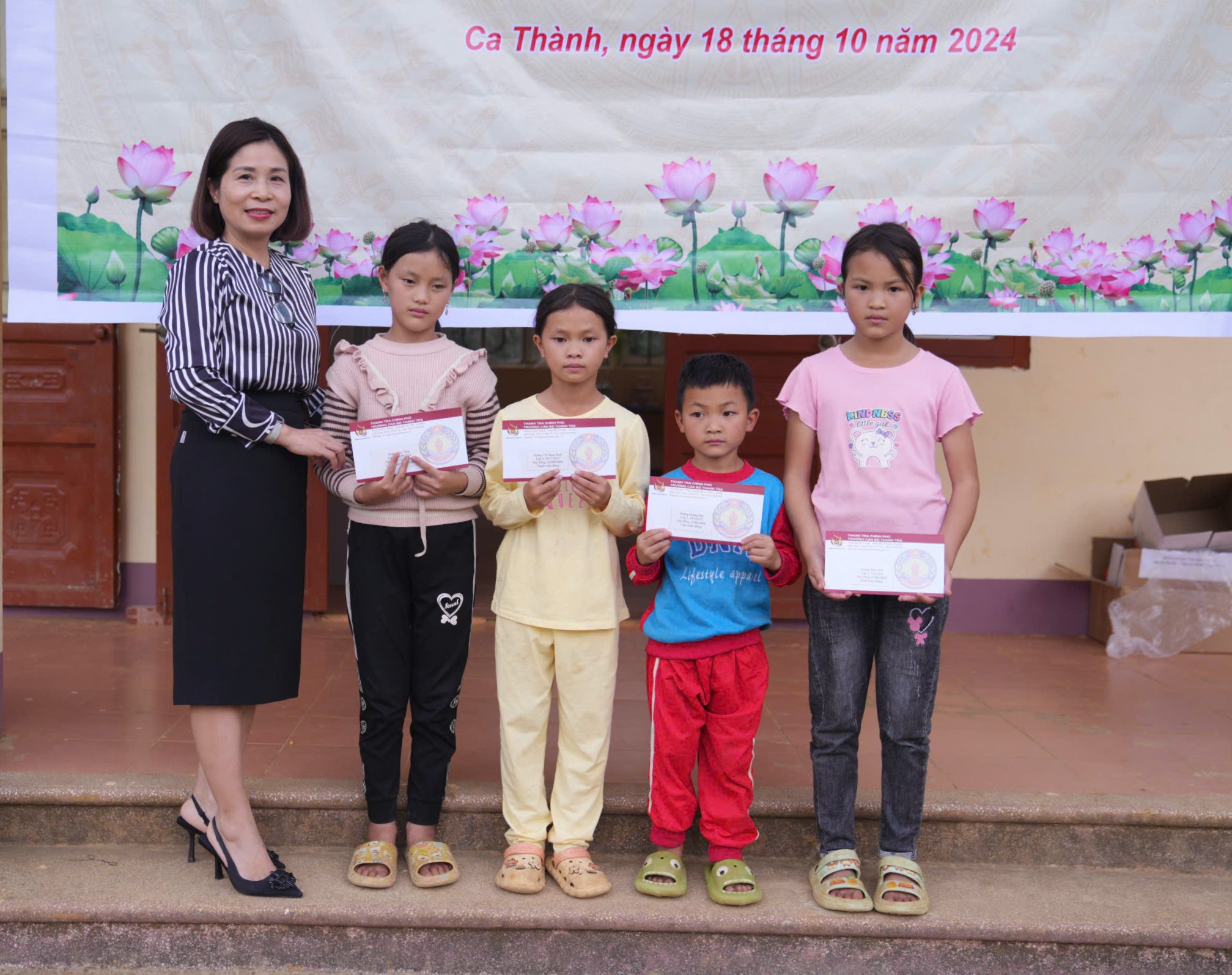 Trường Cán bộ Thanh tra tổ chức Chương trình thiện nguyện tại Cao Bằng