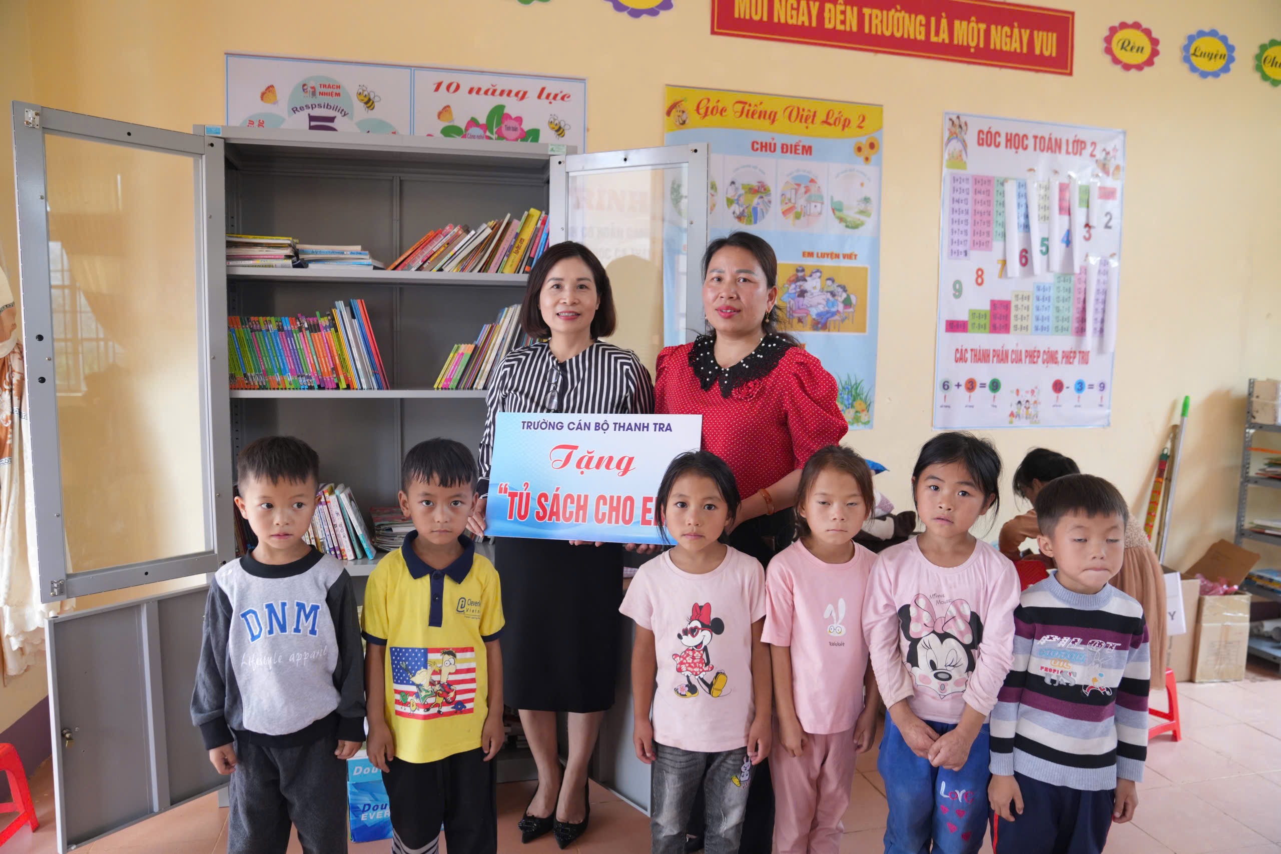 Trường Cán bộ Thanh tra tổ chức Chương trình thiện nguyện tại Cao Bằng