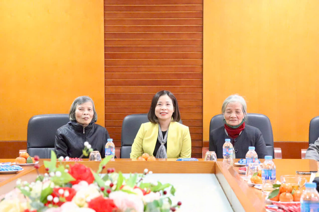 Trường Cán bộ Thanh tra tổ chức gặp mặt cán bộ hưu trí nhân dịp đón xuân Ất Tỵ năm 2025