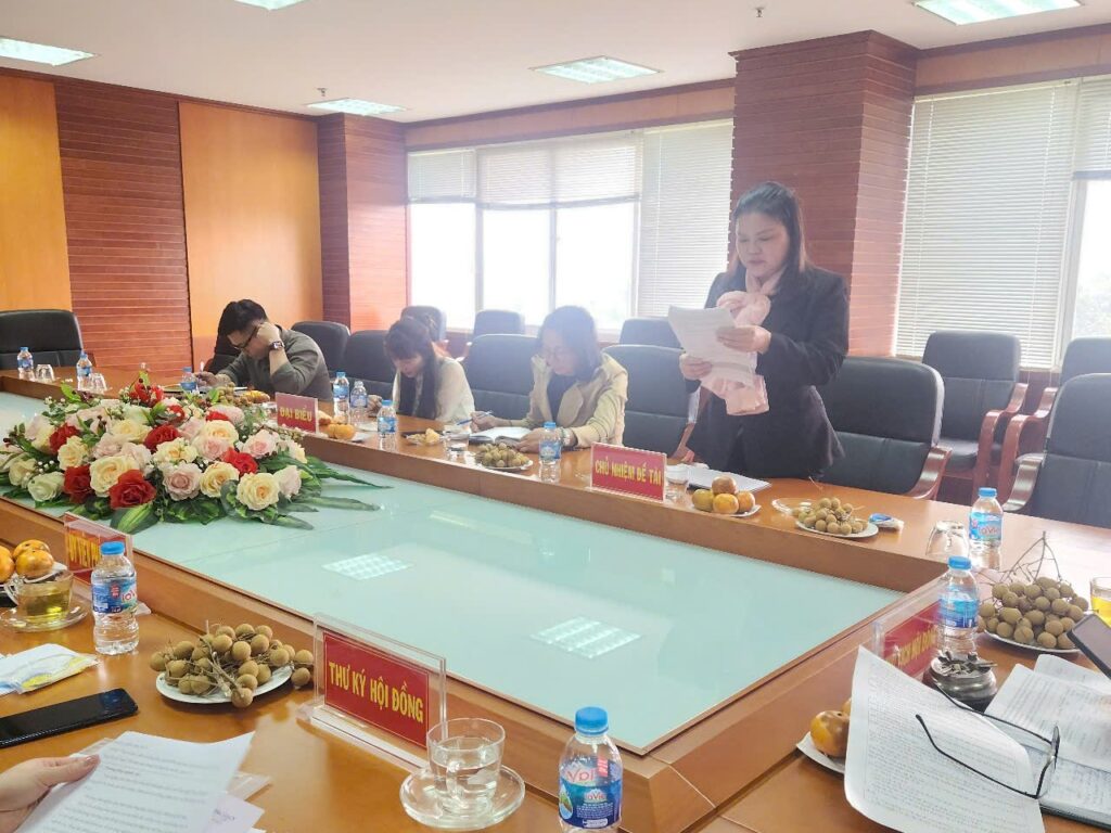 Thẩm định thuyết minh 02 đề tài khoa học cấp trường năm 2025