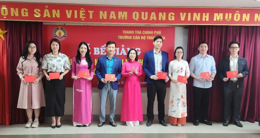 Bế giảng lớp Bồi dưỡng nghiệp vụ thanh tra viên Khóa 01 năm 2025