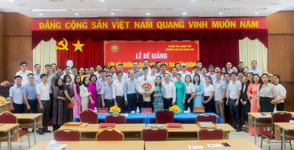 Bế giảng lớp Bồi dưỡng nghiệp vụ thanh tra viên chính Khóa 02 năm 2025