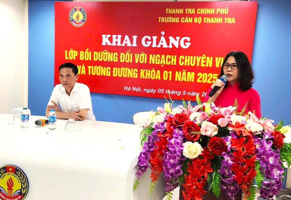 Khai giảng lớp Bồi dưỡng đối với ngạch chuyên viên và tương đương Khóa 01 năm 2025