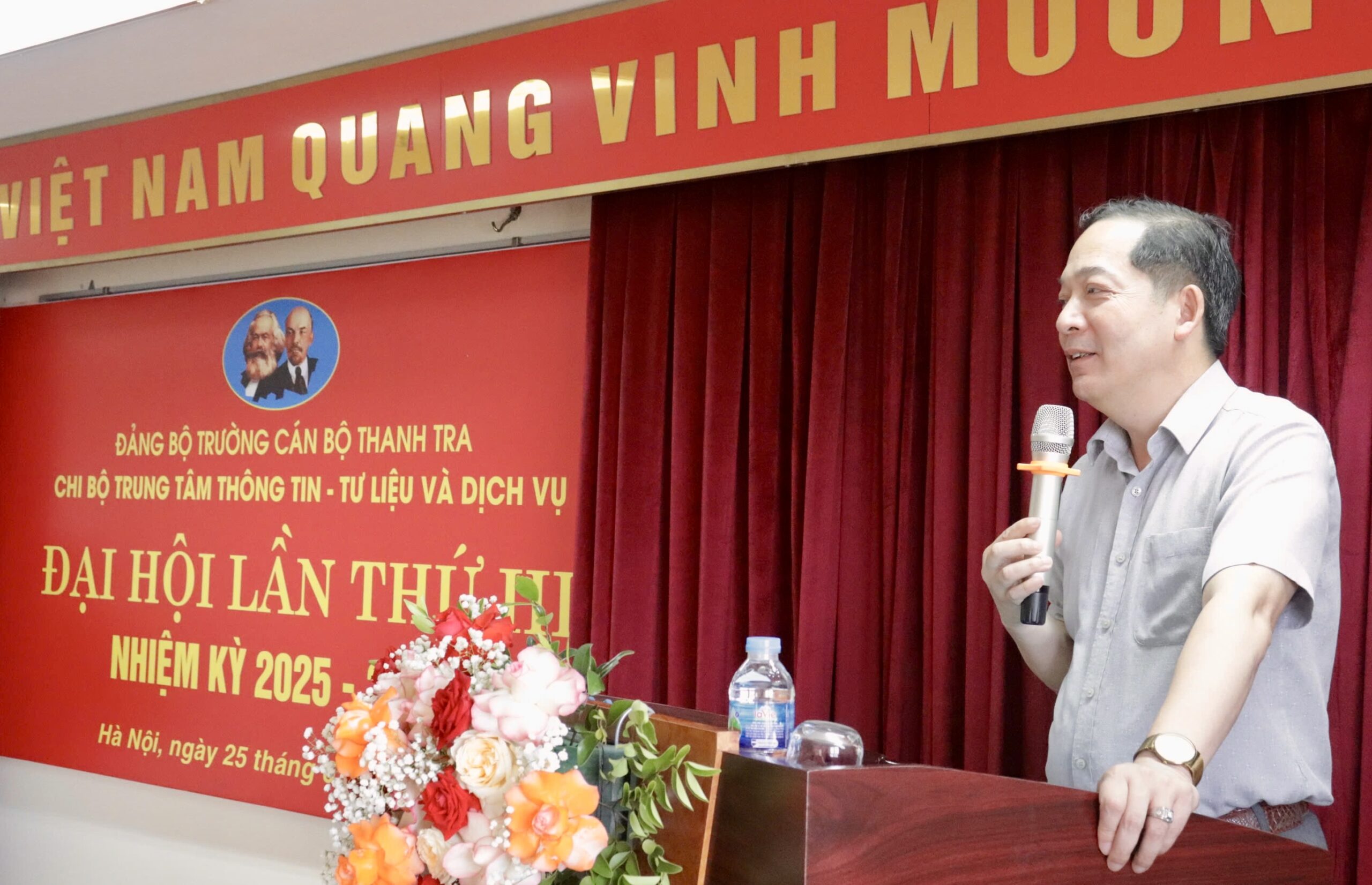 Đại hội Chi bộ Trung tâm Thông tin – Tư Liệu và Dịch vụ nhiệm kỳ 2025 – 2027